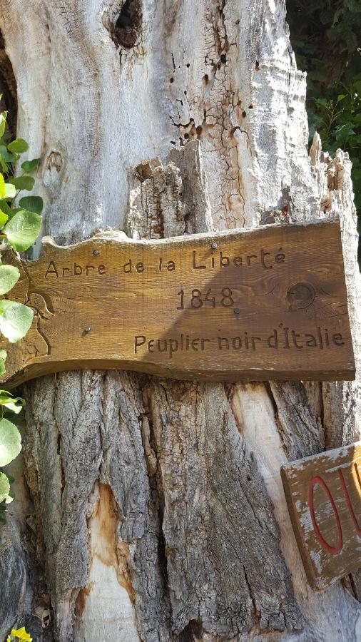 Hotel L'envie des mets Lus-la-Croix-Haute Buitenkant foto